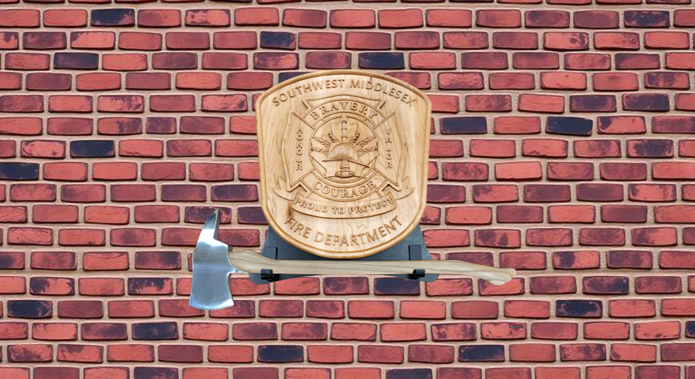 Axe-n-plaque